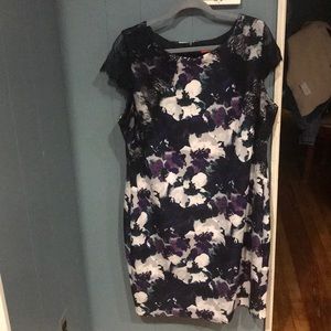 Floral print dress
